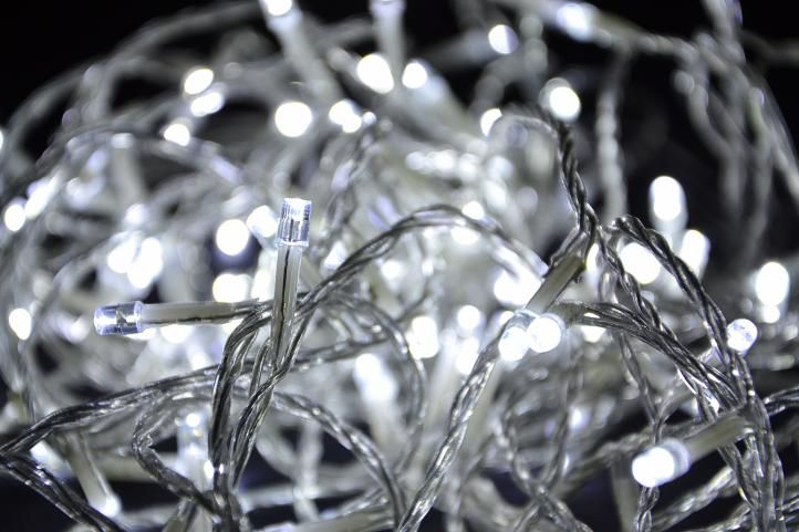 GARTH Vianočná reťaz 9 m, 100 LED diód, studená biela