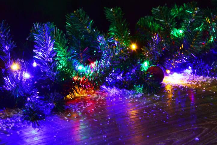 Nexos 39231 Vianočná reťaz 3,9 m, 40 LED, 9 funkcií, farebná
