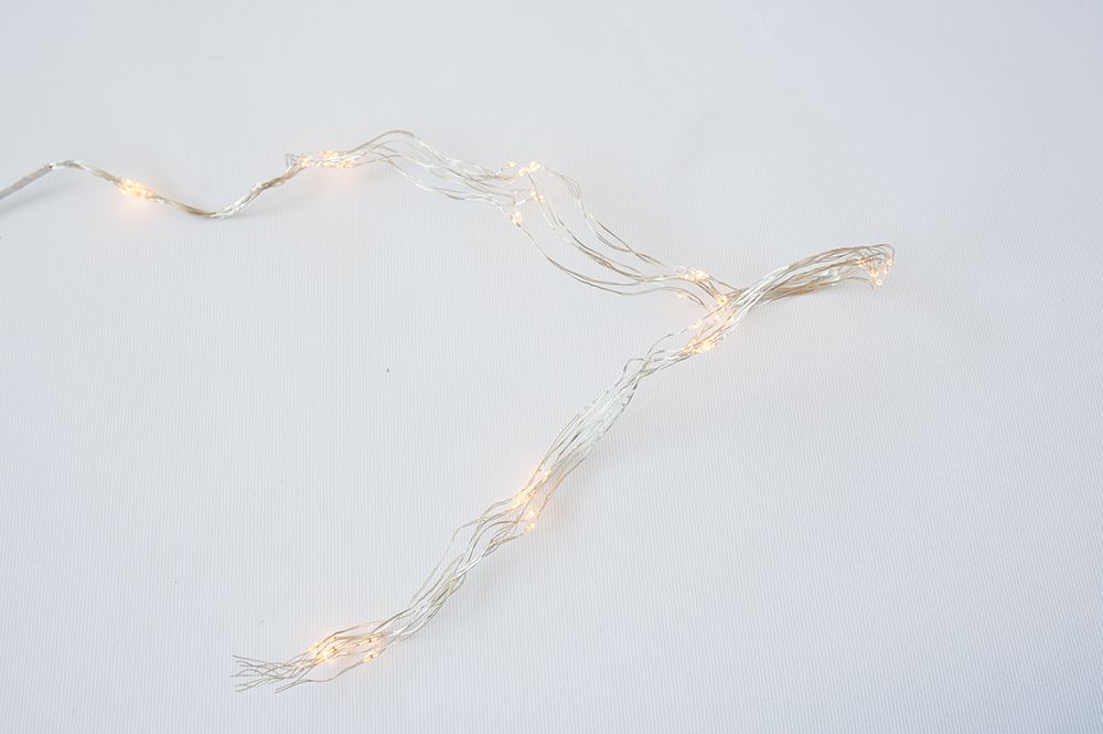 Nexos 57387 Vianočné dekoratívne osvetlenie - drôtiky - 64 LED teple biele