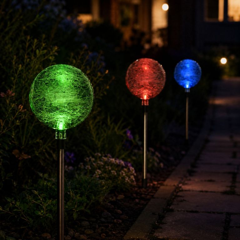 Garthen 751 Zahradní sada solárních LED lamp - 3 skleněné koule s barevnou změnou