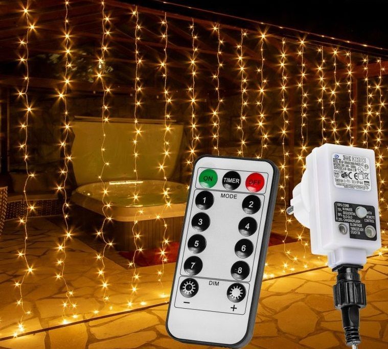 Vianočný svetelný záves - 3x3 m, 300 LED, teple biely