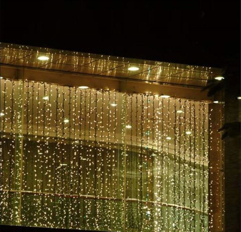 Vánoční světelný závěs - 3x6 m, 600 LED, teple bílý