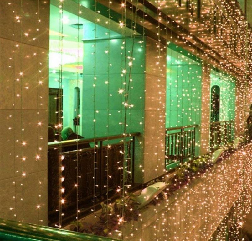Vianočný svetelný záves - 3x6 m, 600 LED, teple biely