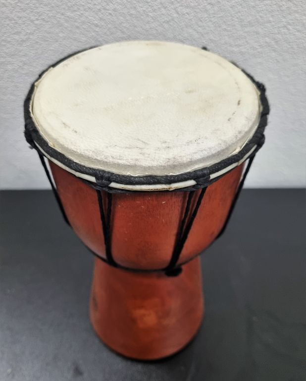 Obrázok Drevený bubon, djembe, 24 cm